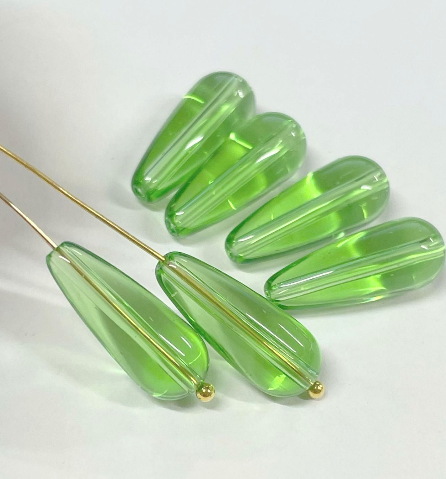 Smooth teardrops glass beads, 20mm, 260pcs