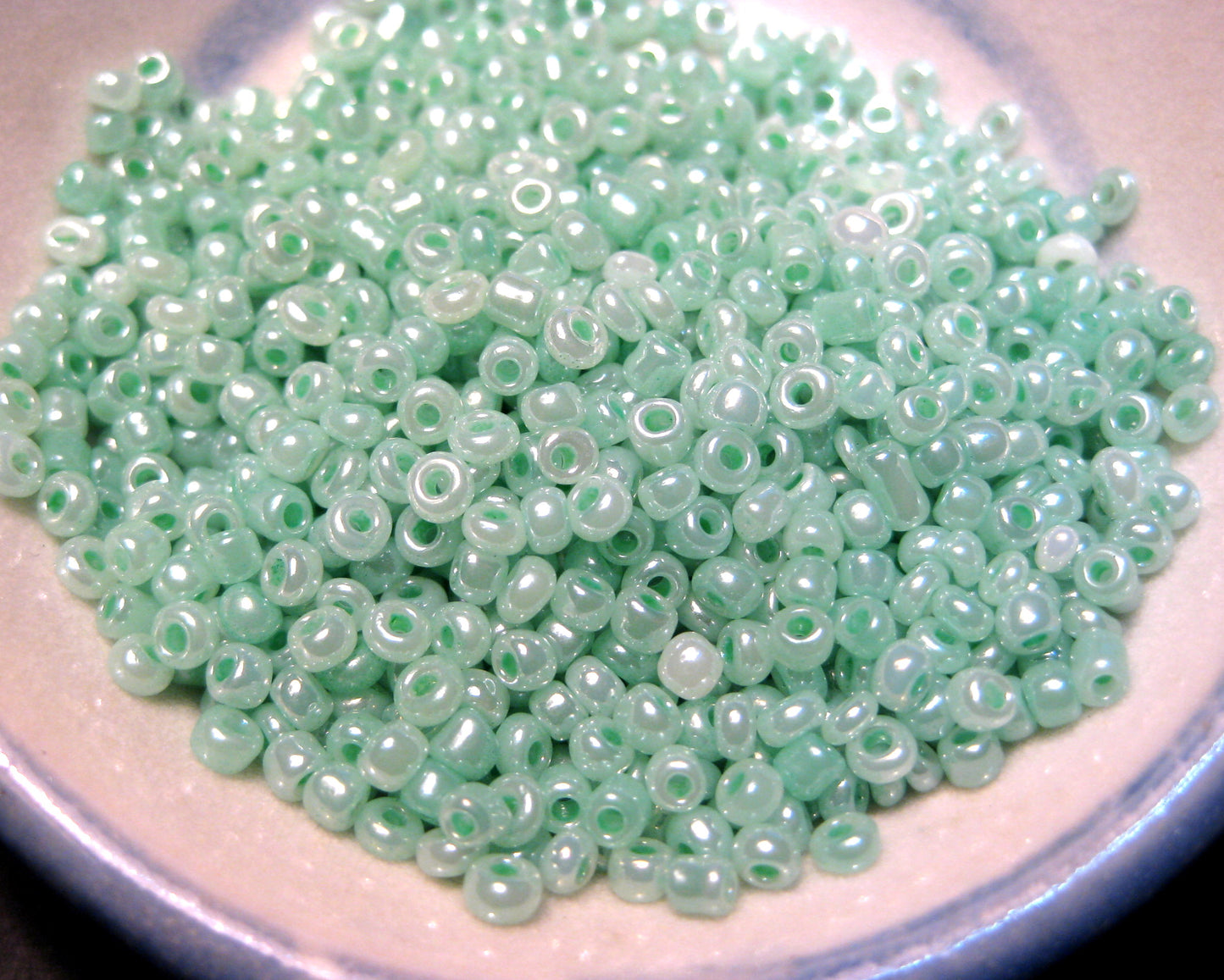 450 Grams Creamy Seed Beads 11/0 Glass Seed Beads 2mm