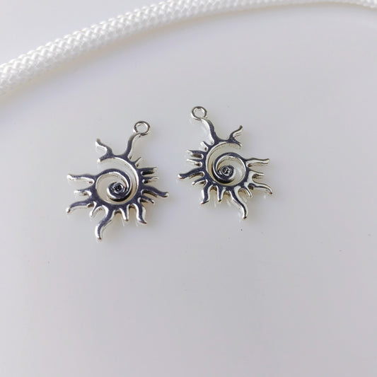 Antique Silver Spiral Sun Charms Pendants, 100pcs