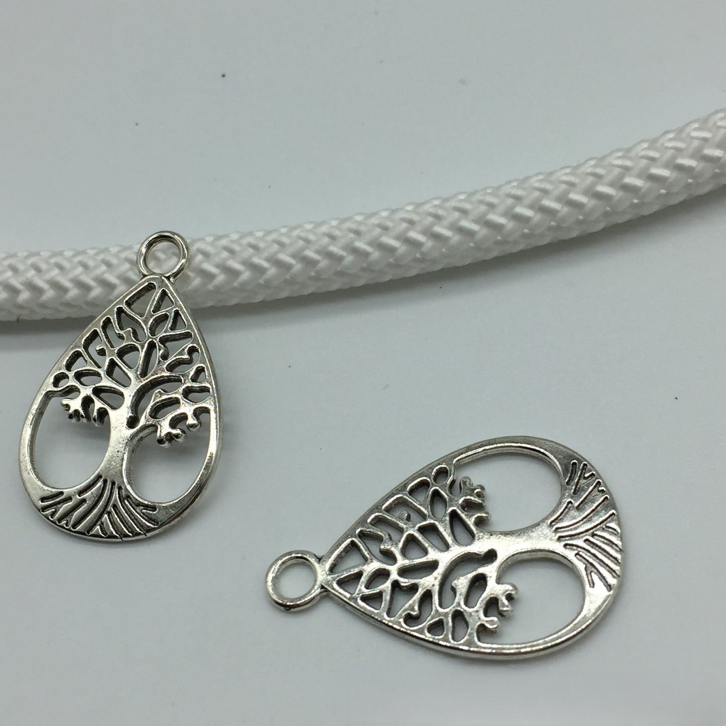 Antique silver Oval Tree Charms Pendant, 32x21mm,10pcs