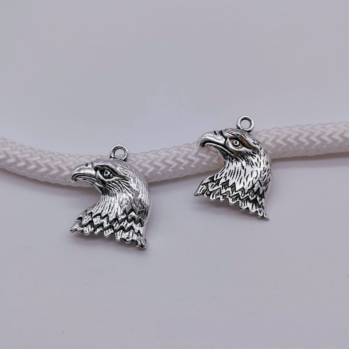 Antique Silver Eagle head Charms pendant, 30pcs