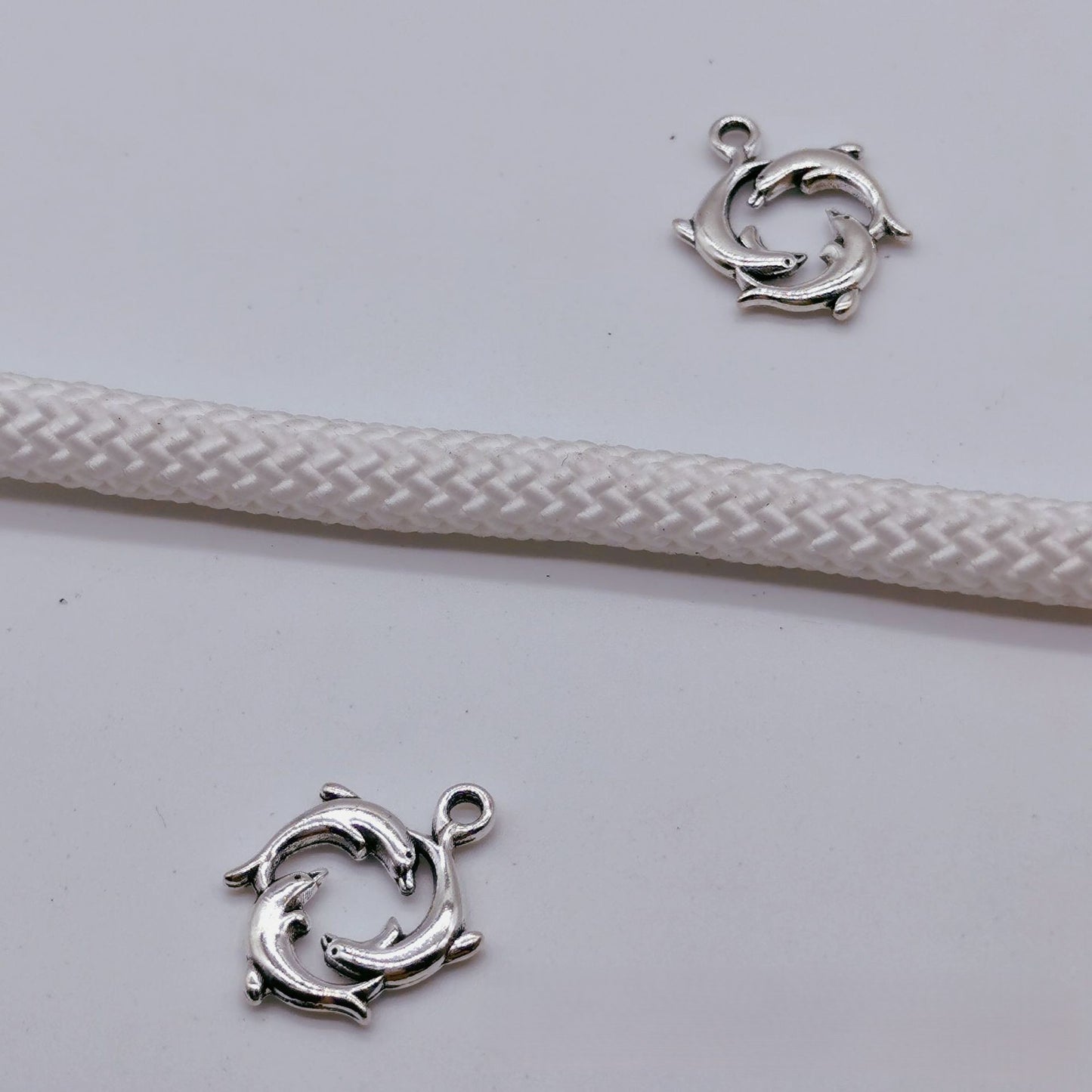 Antique Silver Three Dolphin Charms Pendant,30pcs