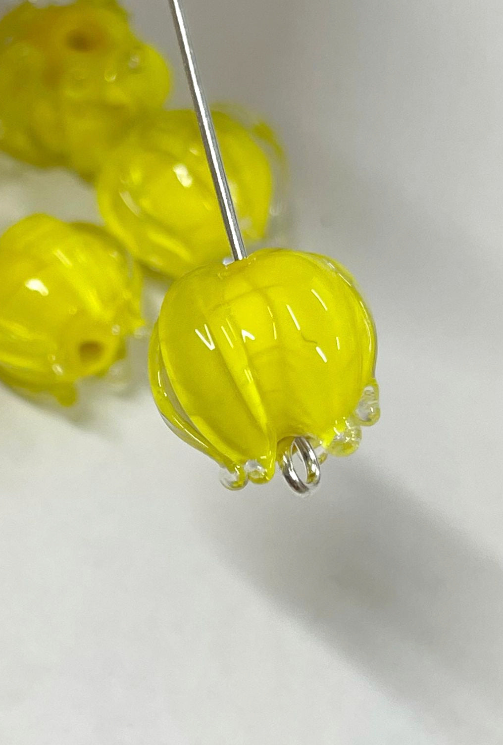 Lily of the Valley Flower Beads, Lampwork Beads, 12mm, 250pcs